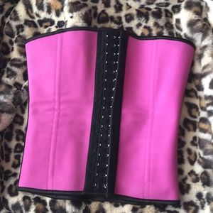 XS waist trainer
